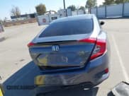 ✅ 2021 Honda Civic Sport • VIN: 19XFC2F88ME201796 • Lot: 43594107. Wystawiony na IAAI z przebiegiem 86 330 mil. Bezpłatny archiwum sprzedaży aukcyjnych z USA i szczegółowy raport historii pojazdu na DreamBid. Zdjęcie 16.