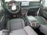 ✅ 2024 Jeep Wrangler Rubicon • VIN: 1C4PJXFG2RW266901 • Лот: 60641445. Опубликован ранее на Copart с пробегом 3 908 миль. Бесплатный доступ к архиву аукционных продаж из США и подробный отчёт об истории автомобиля на DreamBid. Изображение 8.