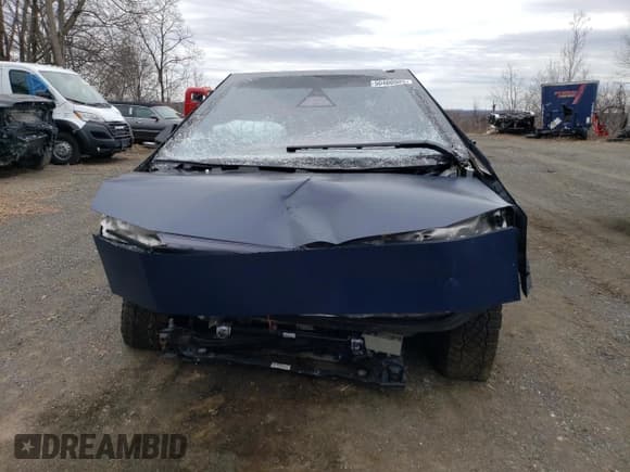 ✅ 2024 Tesla Cybertruck Cyberbeast • VIN: 7G2CEHEE3RA013268 • Лот: 50400505. Опубликован ранее на Copart с пробегом 4 869 миль. Бесплатный доступ к архиву аукционных продаж из США и подробный отчёт об истории автомобиля на DreamBid. Изображение 5.