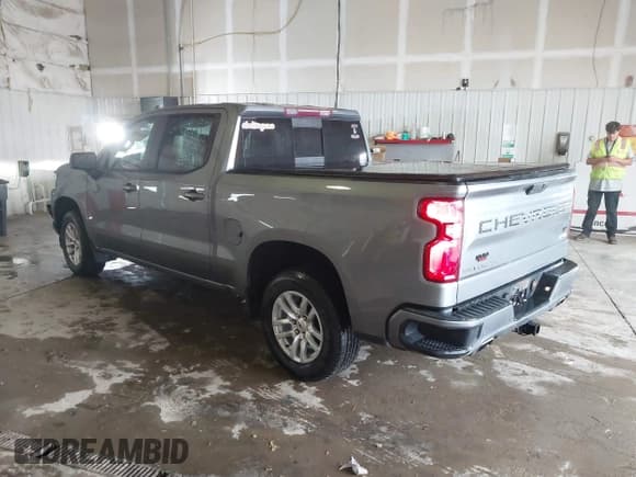 ✅ 2020 Chevrolet Silverado 1500 RST • VIN: 3GCUYEED2LG221036 • Lot: 42337591. Wystawiony na IAAI z przebiegiem 97 512 mil. Bezpłatny archiwum sprzedaży aukcyjnych z USA i szczegółowy raport historii pojazdu na DreamBid. Zdjęcie 3.
