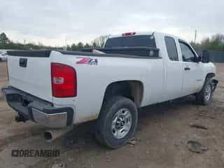 2009 Chevrolet Silverado 2500HD с VIN 1GCHK49669E157060, выставлен на аукционе IAAI как лот 42068091 с пробегом Не указан миль и . История ставок и продаж доступна на DreamBid. Изображение 4.