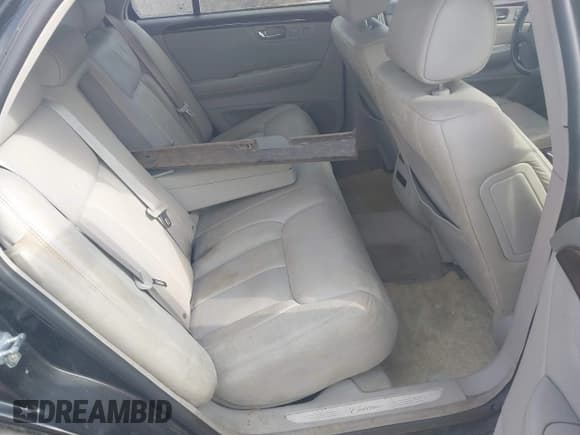 ✅ 2007 Cadillac DTS Luxury I • VIN: 1G6KD57Y77U188303 • Lot: 43773615. Listed on IAAI with 251,947 mi. Free auction sales archive from the USA and detailed vehicle history report at DreamBid. Image 8.