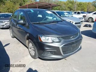 ✅ 2019 Chevrolet Sonic LT • VIN: 1G1JD5SBXK4110059 • Лот: 43630938. Опубликован ранее на IAAI с пробегом 87 435 миль. Бесплатный доступ к архиву аукционных продаж из США и подробный отчёт об истории автомобиля на DreamBid. Изображение 1.