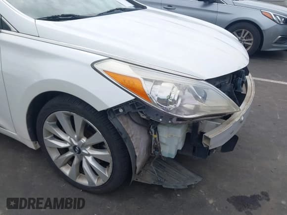 ✅ 2013 Hyundai Azera • VIN: KMHFH4JG7DA287466 • Лот: 43068958. Опубликован ранее на IAAI с пробегом 144 505 миль. Бесплатный доступ к архиву аукционных продаж из США и подробный отчёт об истории автомобиля на DreamBid. Изображение 15.