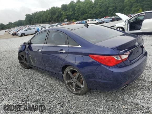 ✅ 2013 Hyundai Sonata SE • VIN: 5NPEC4AB9DH631536 • Lot: 63580224. Listed on Copart with 78,462 mi. Free auction sales archive from the USA and detailed vehicle history report at DreamBid. Image 2.