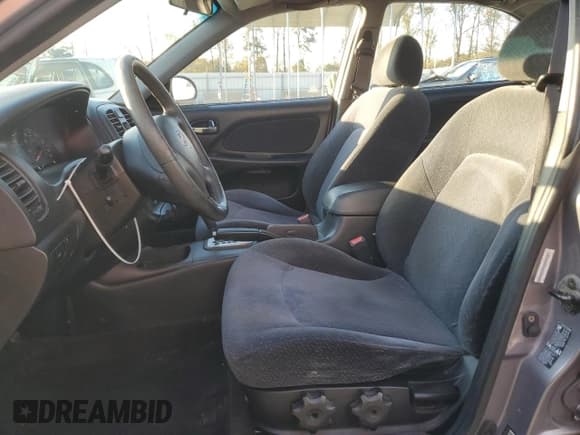 ✅ 2005 Hyundai Sonata GL • VIN: KMHWF25S55A113518 • Лот: 80076884. Опубликован ранее на Copart с пробегом 141 257 миль. Бесплатный доступ к архиву аукционных продаж из США и подробный отчёт об истории автомобиля на DreamBid. Изображение 7.