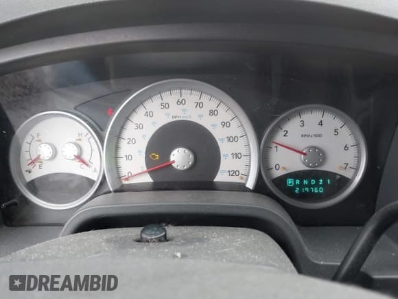 ✅ 2007 Dodge Dakota SLT • VIN: 1D7HE48N57S176106 • Лот: 43631993. Опубликован ранее на IAAI с пробегом 219 760 миль. Бесплатный доступ к архиву аукционных продаж из США и подробный отчёт об истории автомобиля на DreamBid. Изображение 7.