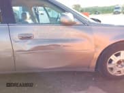 ✅ 2003 Cadillac DeVille • VIN: 1G6KD54Y73U225557 • Lot: 43550577. Wystawiony na IAAI z przebiegiem 161 565 mil. Bezpłatny archiwum sprzedaży aukcyjnych z USA i szczegółowy raport historii pojazdu na DreamBid. Zdjęcie 6.