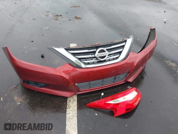 ✅ 2016 Nissan Altima SL • VIN: 1N4BL3AP7GC263131 • Lot: 43007995. Wystawiony na IAAI z przebiegiem 101 996 mil. Bezpłatny archiwum sprzedaży aukcyjnych z USA i szczegółowy raport historii pojazdu na DreamBid. Zdjęcie 12.