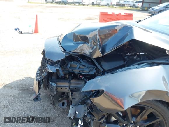 ✅ 2024 Mazda 3 Premium Plus • VIN: JM1BPBNY5R1657723 • Lot: 42915545. Wystawiony na IAAI z przebiegiem Nie podano. Bezpłatny archiwum sprzedaży aukcyjnych z USA i szczegółowy raport historii pojazdu na DreamBid. Zdjęcie 6.