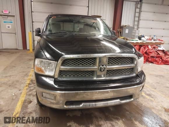2009 Dodge 1500 SLT с VIN 1D3HV18T09S823240, выставлен на аукционе IAAI как лот 41827920 с пробегом 179 843 миль миль и . История ставок и продаж доступна на DreamBid. Изображение 12.