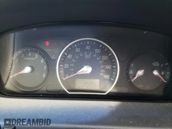 ✅ 2008 Hyundai Sonata SE • VIN: 5NPEU46F38H399000 • Лот: 57133364. Опубликован ранее на Copart с пробегом 210 286 миль. Бесплатный доступ к архиву аукционных продаж из США и подробный отчёт об истории автомобиля на DreamBid. Изображение 9.