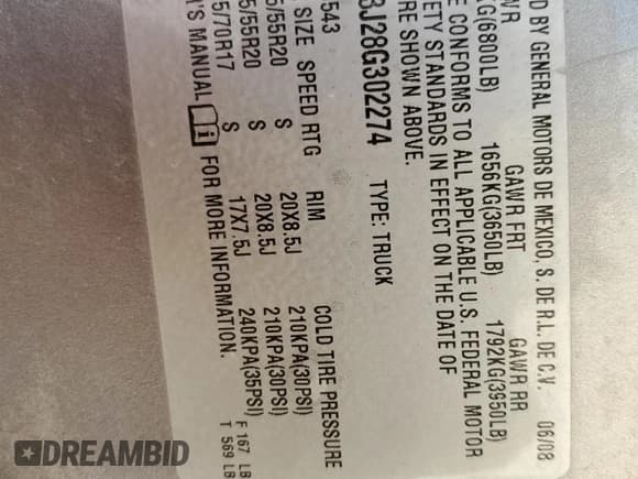 ✅ 2008 Chevrolet Silverado 1500 1LT • VIN: 3GCEC13J28G302274 • Lot: 67170314. Listed on Copart with 232,257 mi. Free auction sales archive from the USA and detailed vehicle history report at DreamBid. Image 12.