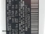 ✅ 2013 Hyundai Veloster w/Black Int • VIN: KMHTC6AD6DU103541 • Lot: 84278484. Wystawiony na Copart z przebiegiem 65 259 mil. Bezpłatny archiwum sprzedaży aukcyjnych z USA i szczegółowy raport historii pojazdu na DreamBid. Zdjęcie 12.