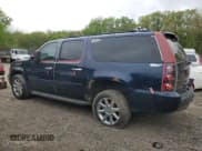 ✅ 2009 Chevrolet Suburban 1LT • VIN: 1GNFK26339R269157 • Lot: 53614035. Wystawiony na Copart z przebiegiem 260 295 mil. Bezpłatny archiwum sprzedaży aukcyjnych z USA i szczegółowy raport historii pojazdu na DreamBid. Zdjęcie 2.