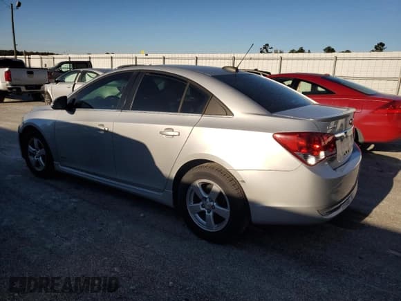 ✅ 2016 Chevrolet Cruze LT • VIN: 1G1PE5SB7G7165758 • Лот: 91670545. Опубликован ранее на Copart с пробегом 150 224 миль. Бесплатный доступ к архиву аукционных продаж из США и подробный отчёт об истории автомобиля на DreamBid. Изображение 2.