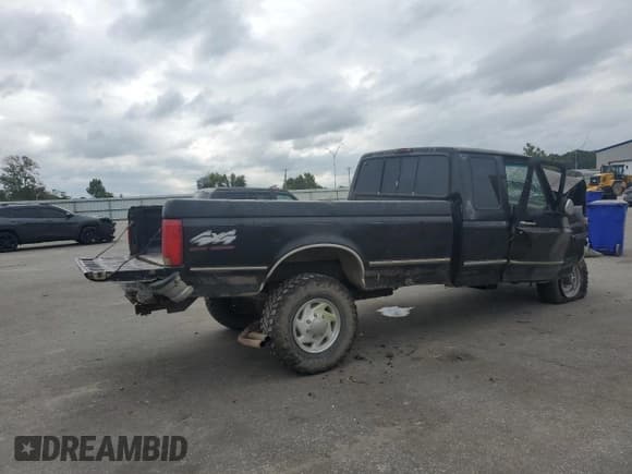 ✅ 1995 Ford F-250 • VIN: 1FTHX26GXSKA34453 • Lot: 80464225. Wystawiony na Copart z przebiegiem 199 400 mil. Bezpłatny archiwum sprzedaży aukcyjnych z USA i szczegółowy raport historii pojazdu na DreamBid. Zdjęcie 3.