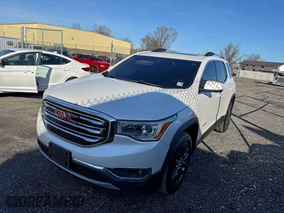 ✅ 2017 GMC Acadia SLT • VIN: 1GKKNULS7HZ323374 • Lot: 95159925. Listed on Copart with 159,442 mi. Free auction sales archive from the USA and detailed vehicle history report at DreamBid. Image 2.