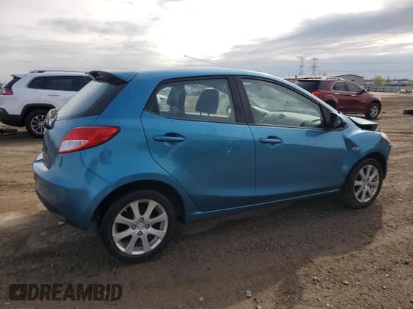✅ 2011 Mazda 2 Sport • VIN: JM1DE1HY3B0126469 • Лот: 54412555. Опубликован ранее на Copart с пробегом 106 702 миль. Бесплатный доступ к архиву аукционных продаж из США и подробный отчёт об истории автомобиля на DreamBid. Изображение 3.