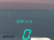 ✅ 1995 Lincoln Town Car Signature • VIN: 1LNLM82W1SY634483 • Лот: 43278342. Опубликован ранее на IAAI с пробегом 103 639 миль. Бесплатный доступ к архиву аукционных продаж из США и подробный отчёт об истории автомобиля на DreamBid. Изображение 7.