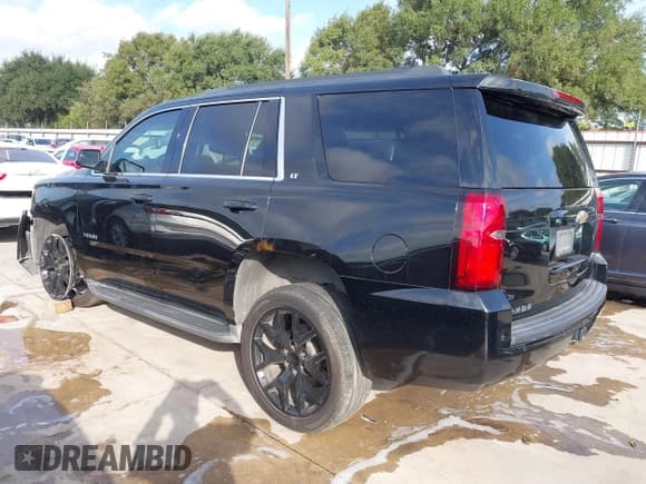 ✅ 2017 Chevrolet Tahoe LT • VIN: 1GNSCBKC3HR404136 • Lot: 43144669. Listed on IAAI with 151,380 mi. Free auction sales archive from the USA and detailed vehicle history report at DreamBid. Image 3.