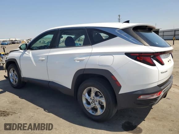 ✅ 2022 Hyundai Tucson SE • VIN: 5NMJACAE8NH033946 • Lot: 66390484. Wystawiony na Copart z przebiegiem 17 771 mil. Bezpłatny archiwum sprzedaży aukcyjnych z USA i szczegółowy raport historii pojazdu na DreamBid. Zdjęcie 2.