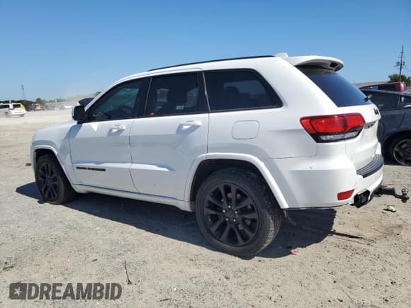 ✅ 2018 Jeep Grand Cherokee Altitude • VIN: 1C4RJEAG5JC430989 • Lot: 86828365. Wystawiony na Copart z przebiegiem 126 145 mil. Bezpłatny archiwum sprzedaży aukcyjnych z USA i szczegółowy raport historii pojazdu na DreamBid. Zdjęcie 2.