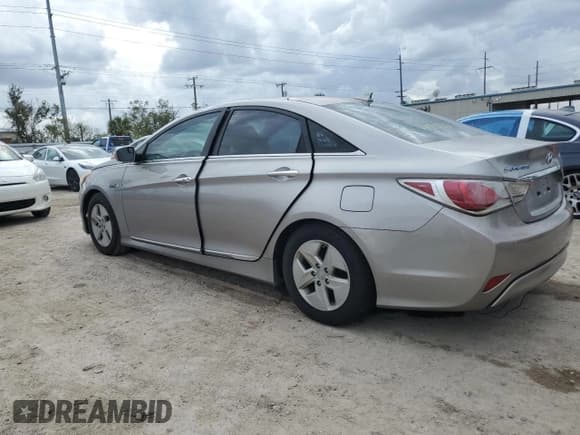 ✅ 2012 Hyundai Sonata Hybrid • VIN: KMHEC4A42CA041469 • Лот: 74857224. Опубликован ранее на Copart с пробегом Не указан. Бесплатный доступ к архиву аукционных продаж из США и подробный отчёт об истории автомобиля на DreamBid. Изображение 2.