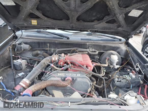 ✅ 2004 Toyota Tundra SR5 • VIN: 5TBRN34134S442294 • Lot: 43759197. Listed on IAAI with 82,831 mi. Free auction sales archive from the USA and detailed vehicle history report at DreamBid. Image 10.