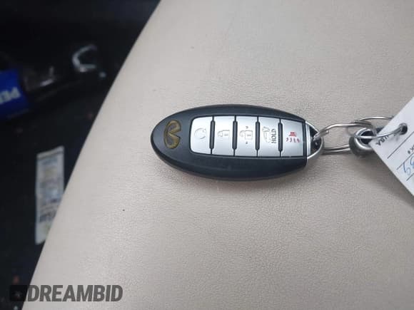 ✅ 2019 Infiniti QX50 Luxe • VIN: 3PCAJ5M38KF144497 • Lot: 41546491. Wystawiony na IAAI z przebiegiem 113 372 mil. Bezpłatny archiwum sprzedaży aukcyjnych z USA i szczegółowy raport historii pojazdu na DreamBid. Zdjęcie 11.