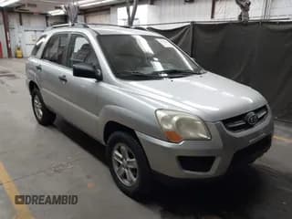 ✅ 2009 Kia Sportage LX • VIN: KNDJE723X97572719 • Лот: 43383751. Опубликован ранее на IAAI с пробегом 172 036 миль. Бесплатный доступ к архиву аукционных продаж из США и подробный отчёт об истории автомобиля на DreamBid. Изображение 1.