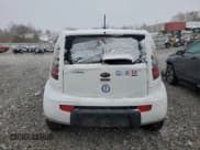 ✅ 2011 Kia Soul • VIN: KNDJT2A12B7713815 • Lot: 92536625. Wystawiony na Copart z przebiegiem 133 918 mil. Bezpłatny archiwum sprzedaży aukcyjnych z USA i szczegółowy raport historii pojazdu na DreamBid. Zdjęcie 6.