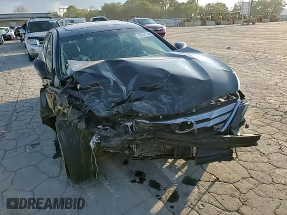 ✅ 2013 Hyundai Sonata Limited • VIN: 5NPEC4AB2DH608454 • Lot: 74208184. Wystawiony na Copart z przebiegiem 158 055 mil. Bezpłatny archiwum sprzedaży aukcyjnych z USA i szczegółowy raport historii pojazdu na DreamBid. Zdjęcie 11.