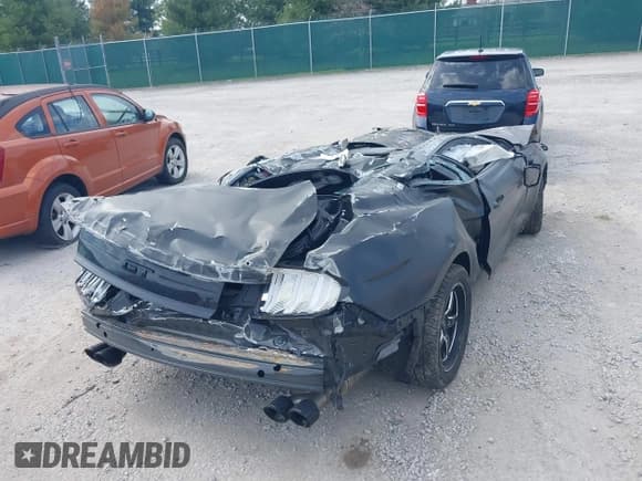 ✅ 2020 Ford Mustang GT • VIN: 1FA6P8CF1L5150040 • Lot: 41902187. Listed on IAAI with 153 mi. Free auction sales archive from the USA and detailed vehicle history report at DreamBid. Image 14.