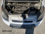 ✅ 2011 Kia Soul + • VIN: KNDJT2A21B7705164 • Lot: 69143715. Wystawiony na Copart z przebiegiem 249 008 mil. Bezpłatny archiwum sprzedaży aukcyjnych z USA i szczegółowy raport historii pojazdu na DreamBid. Zdjęcie 11.