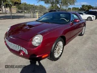 ✅ 2004 Ford Thunderbird Deluxe • VIN: 1FAHP60A54Y110954 • Лот: 71134015. Опубликован ранее на Copart с пробегом 26 244 миль. Бесплатный доступ к архиву аукционных продаж из США и подробный отчёт об истории автомобиля на DreamBid. Изображение 1.