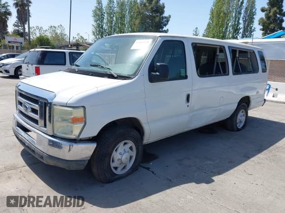 ✅ 2008 Ford Econoline Passenger XL • VIN: 1FBSS31L68DB22903 • Lot: 42105920. Listed on IAAI with 116,502 mi. Free auction sales archive from the USA and detailed vehicle history report at DreamBid. Image 2.