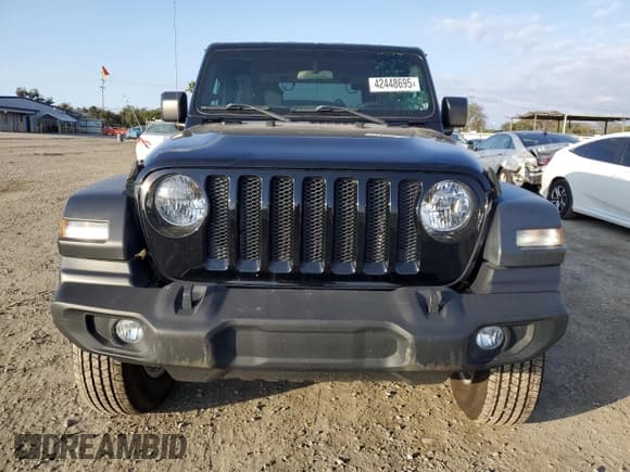 ✅ 2018 Jeep Wrangler Sport S • VIN: 1C4GJXAG4JW161238 • Lot: 42448695. Listed on Copart with 87,003 mi. Free auction sales archive from the USA and detailed vehicle history report at DreamBid. Image 5.