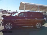 ✅ 2010 Toyota Highlander Limited • VIN: JTEJW3EHXA2045175 • Lot: 43785532. Listed on IAAI with 210,781 mi. Free auction sales archive from the USA and detailed vehicle history report at DreamBid. Image 15.