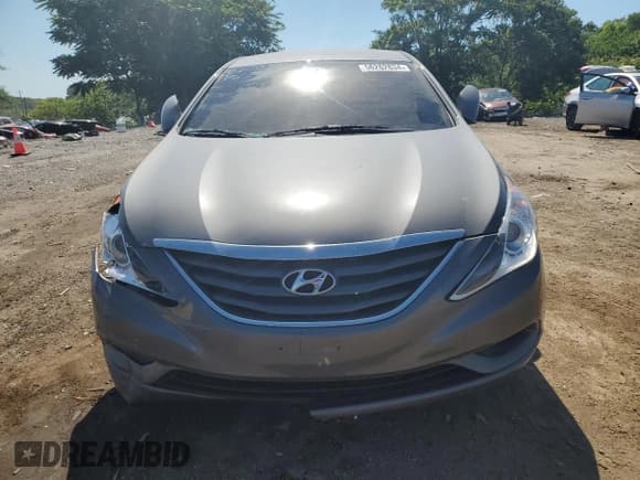 ✅ 2012 Hyundai Sonata GLS • VIN: 5NPEB4AC6CH448847 • Lot: 59449324. Listed on Copart with 96,176 mi. Free auction sales archive from the USA and detailed vehicle history report at DreamBid. Image 5.