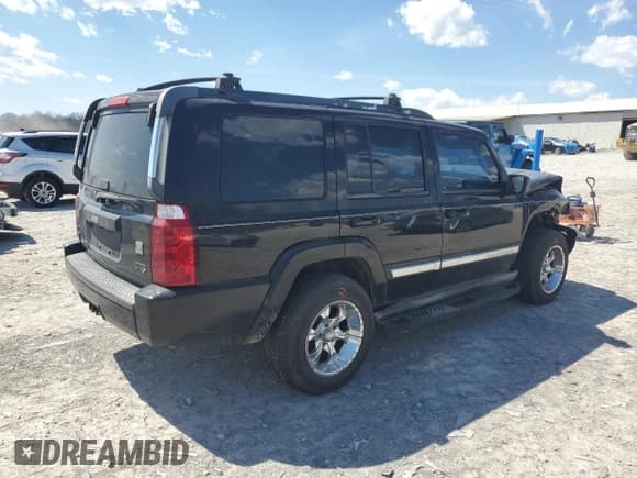 ✅ 2007 Jeep Commander Sport • VIN: 1J8HH48P37C633260 • Лот: 50427275. Опубликован ранее на Copart с пробегом 181 712 миль. Бесплатный доступ к архиву аукционных продаж из США и подробный отчёт об истории автомобиля на DreamBid. Изображение 3.