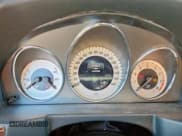 ✅ 2013 Mercedes-Benz GLK 350 • VIN: WDCGG8JB4DG115796 • Lot: 92695495. Wystawiony na Copart z przebiegiem 165 306 mil. Bezpłatny archiwum sprzedaży aukcyjnych z USA i szczegółowy raport historii pojazdu na DreamBid. Zdjęcie 9.