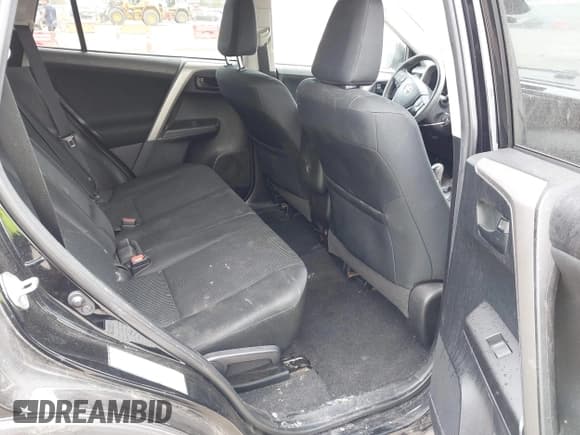 ✅ 2018 Toyota RAV4 LE • VIN: 2T3BFREVXJW763690 • Lot: 42171331. Listed on IAAI with 133,428 mi. Free auction sales archive from the USA and detailed vehicle history report at DreamBid. Image 8.