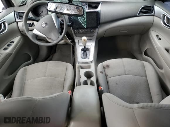 ✅ 2014 Nissan Sentra S • VIN: 3N1AB7AP5EL686519 • Lot: 85421365. Wystawiony na Copart z przebiegiem Nie podano. Bezpłatny archiwum sprzedaży aukcyjnych z USA i szczegółowy raport historii pojazdu na DreamBid. Zdjęcie 8.