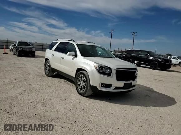 ✅ 2014 GMC Acadia SLT • VIN: 1GKKRSKDXEJ240561 • Lot: 92854855. Wystawiony na Copart z przebiegiem 225 789 mil. Bezpłatny archiwum sprzedaży aukcyjnych z USA i szczegółowy raport historii pojazdu na DreamBid. Zdjęcie 14.