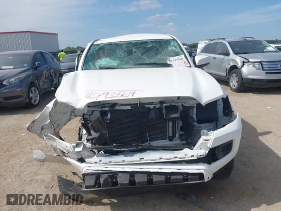 ✅ 2023 Toyota Tacoma SR • VIN: 3TMCZ5AN0PM626438 • Lot: 42793569. Wystawiony na IAAI z przebiegiem 32 388 mil. Bezpłatny archiwum sprzedaży aukcyjnych z USA i szczegółowy raport historii pojazdu na DreamBid. Zdjęcie 12.