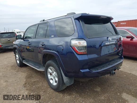 ✅ 2019 Toyota 4Runner SR5 • VIN: JTEBU5JR3K5722863 • Lot: 41578713. Listed on IAAI with 109,723 mi. Free auction sales archive from the USA and detailed vehicle history report at DreamBid. Image 3.