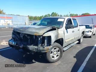 ✅ 2009 Chevrolet Silverado 1500 LT • VIN: 3GCEC23J49G179889 • Lot: 43475956. Wystawiony na IAAI z przebiegiem Nie podano. Bezpłatny archiwum sprzedaży aukcyjnych z USA i szczegółowy raport historii pojazdu na DreamBid. Zdjęcie 6.
