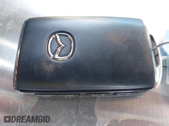 ✅ 2022 Mazda CX-5 S Premium Plus • VIN: JM3KFBEM5N1584502 • Lot: 42731766. Wystawiony na IAAI z przebiegiem 49 852 mil. Bezpłatny archiwum sprzedaży aukcyjnych z USA i szczegółowy raport historii pojazdu na DreamBid. Zdjęcie 11.