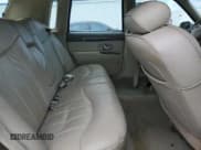 ✅ 1997 Lincoln Town Car Executive • VIN: 1LNLM81W1VY745069 • Lot: 67618525. Wystawiony na Copart z przebiegiem 140 207 mil. Bezpłatny archiwum sprzedaży aukcyjnych z USA i szczegółowy raport historii pojazdu na DreamBid. Zdjęcie 10.